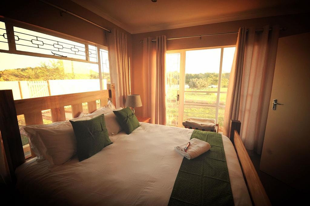 Nukakamma River Lodge Colchester Exterior photo